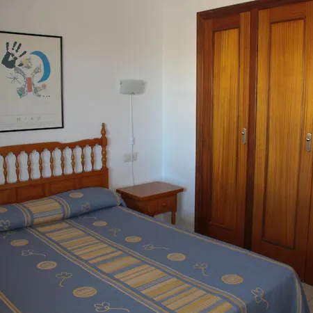 Apartamentos Turmalina Unitursa 아파트 칼페